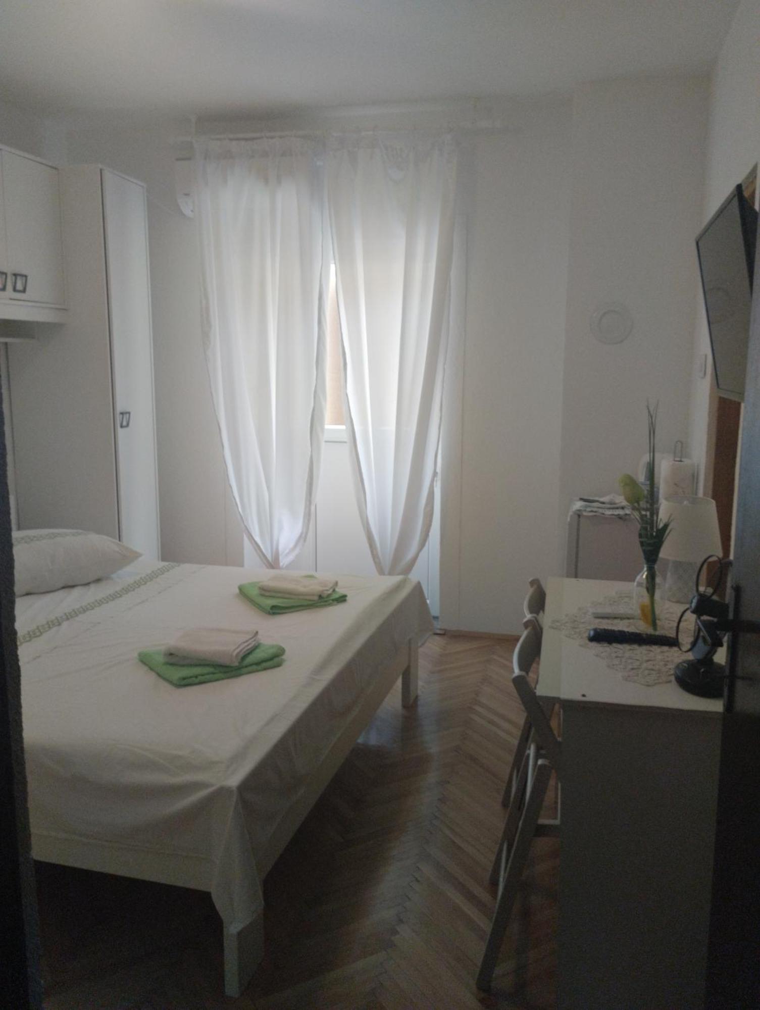 Soba Biondic Apartment Senj  Ngoại thất bức ảnh